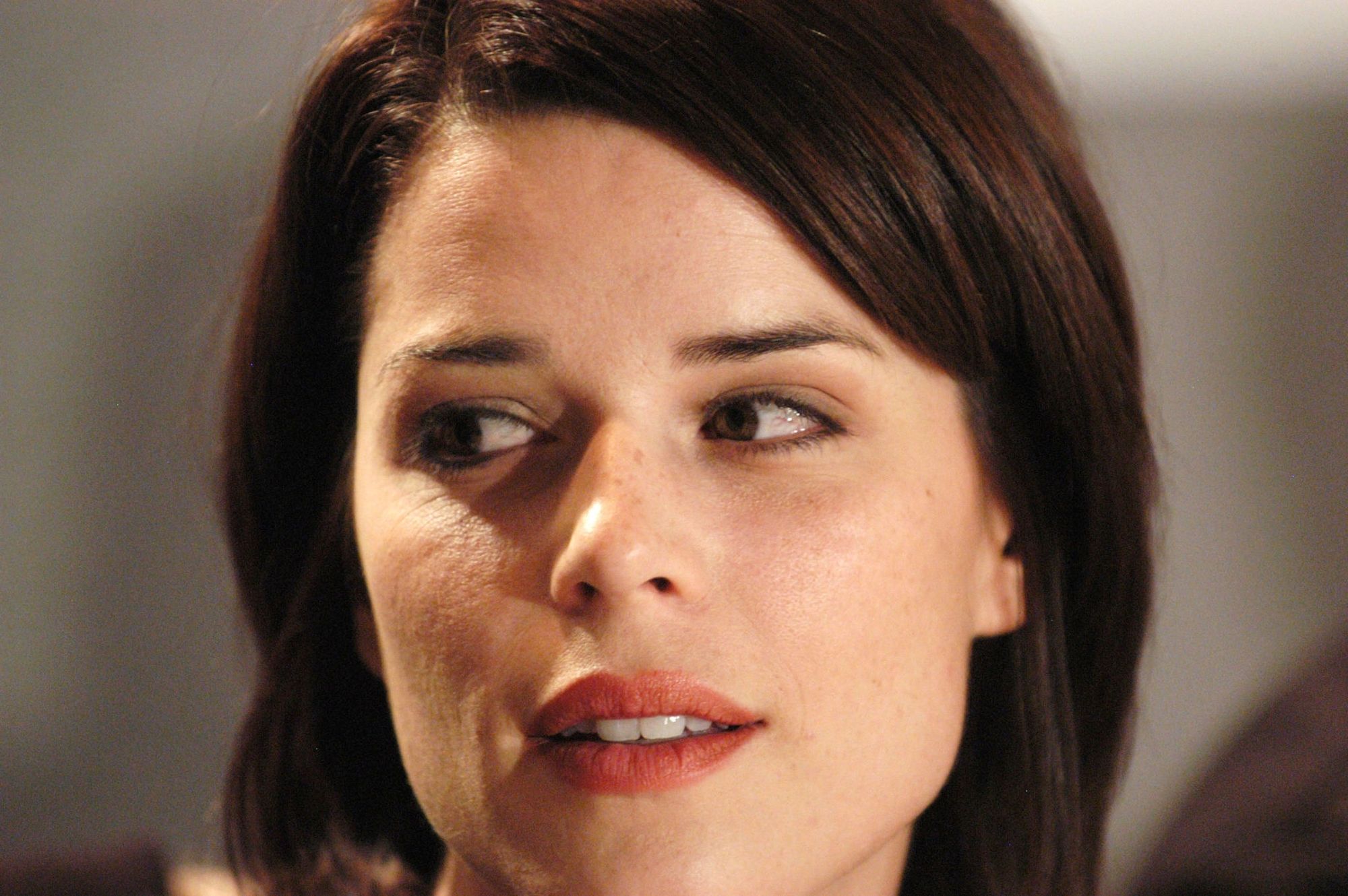 nevecampbellweb067.jpg